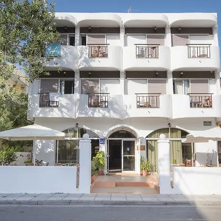 Szálloda Captain's 2*