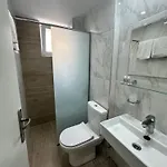 Captain's Hotel 2*