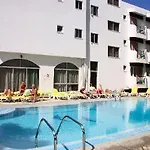 Captain's Hotel