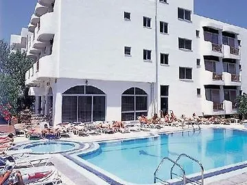 Captain's Hotel